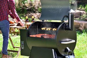 traeger wood fired grills