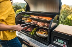 traeger wood fired grills