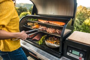 traeger wood fired grills